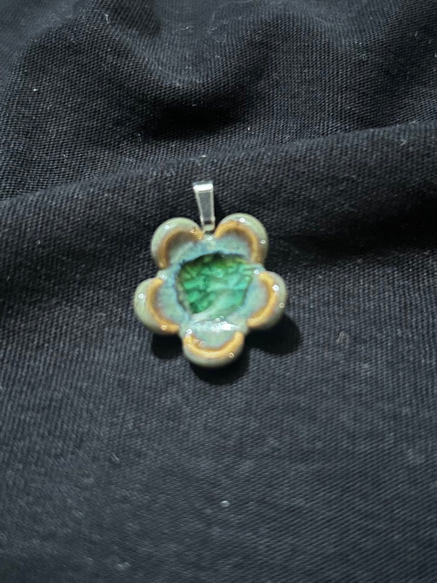 Pendentif fleur