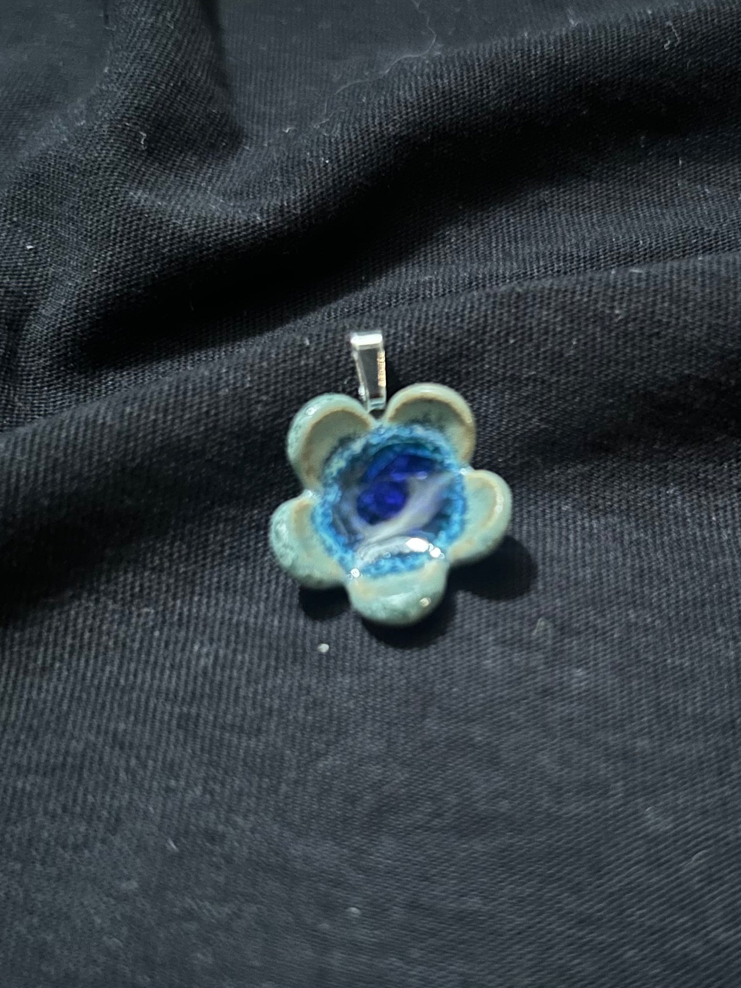 Pendentif fleur