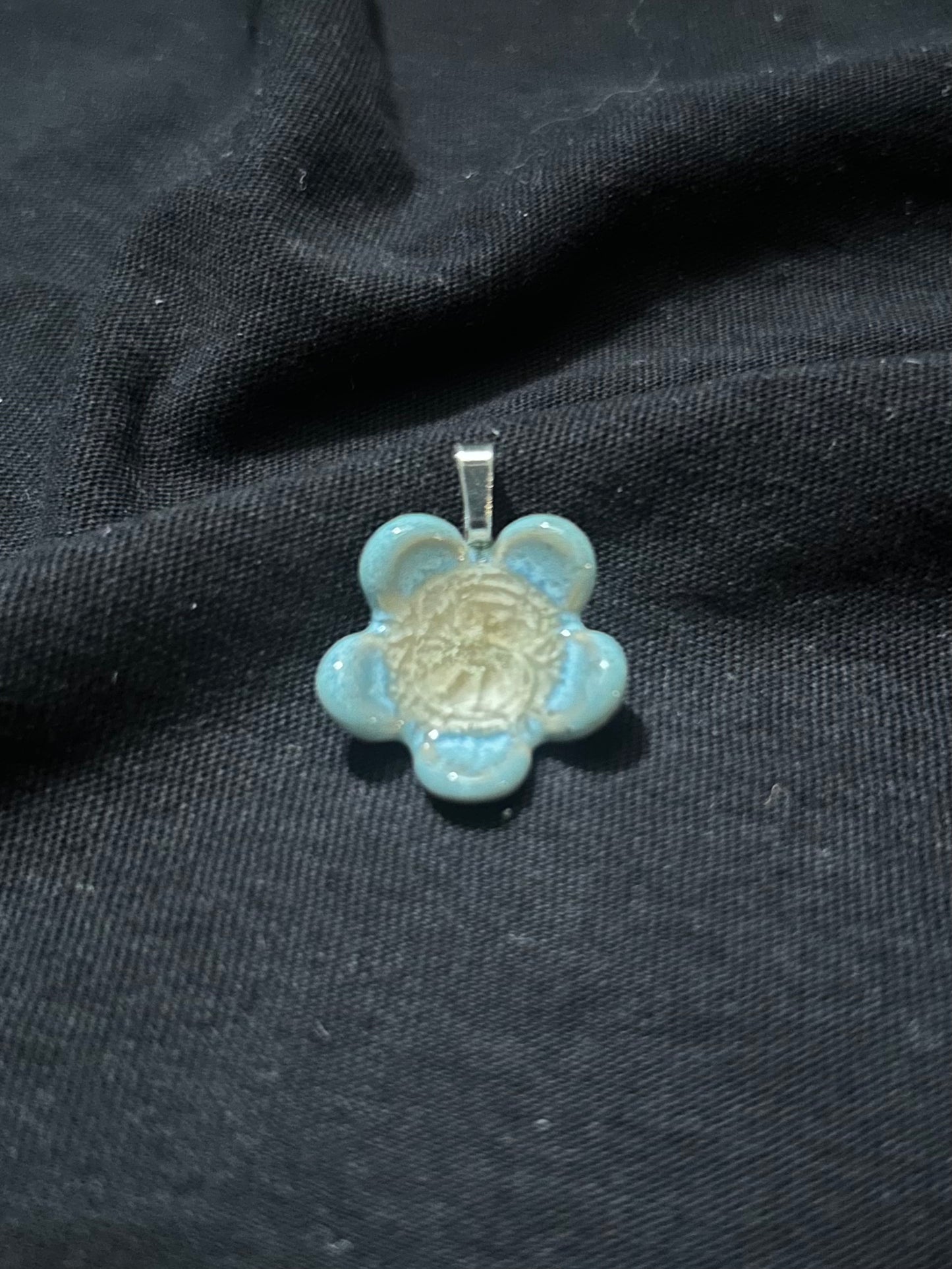 Pendentif fleur